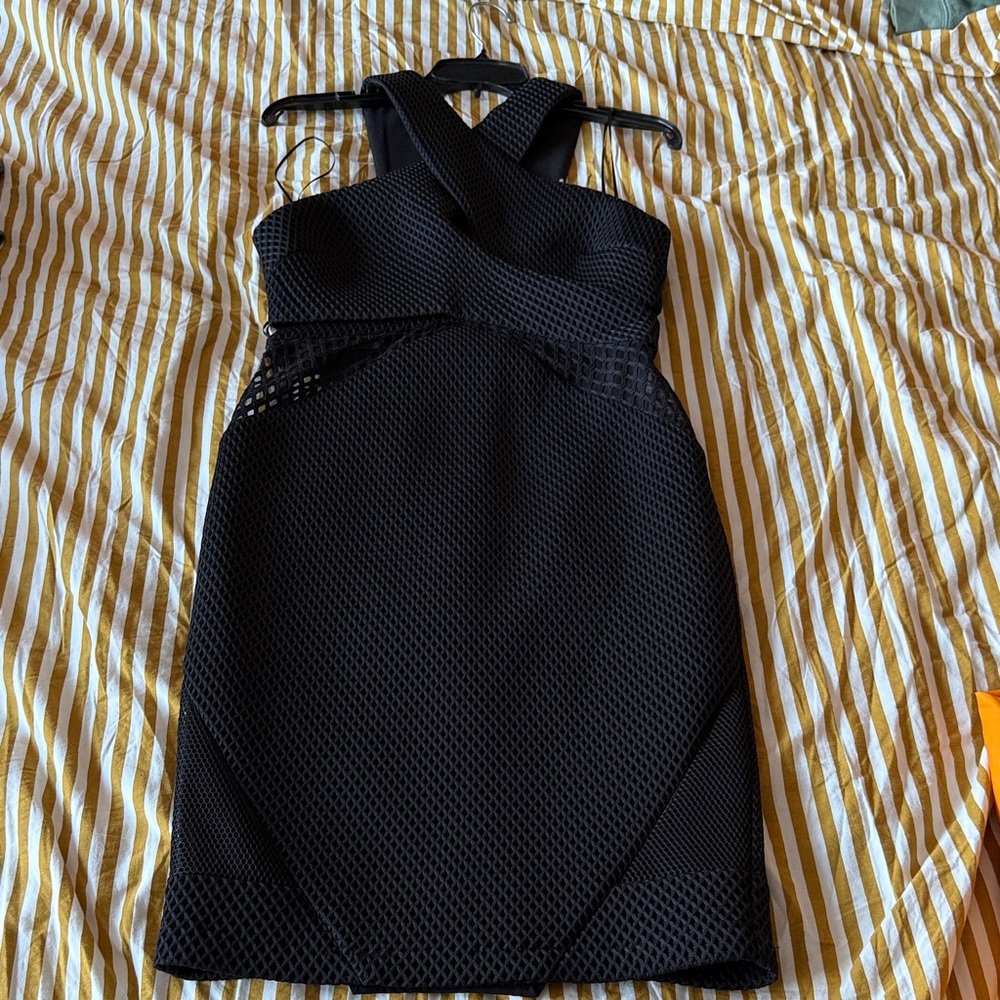 vintage kedall and kylie Black Cross-Back Textured Sheath Dress